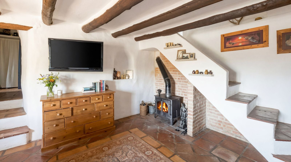 6 Bedroom Country house in Villanueva del Rosario - Photo 19