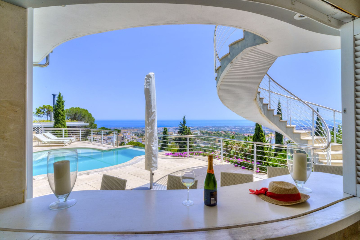 5 Bedroom Villa in Benahavís - Foto 36