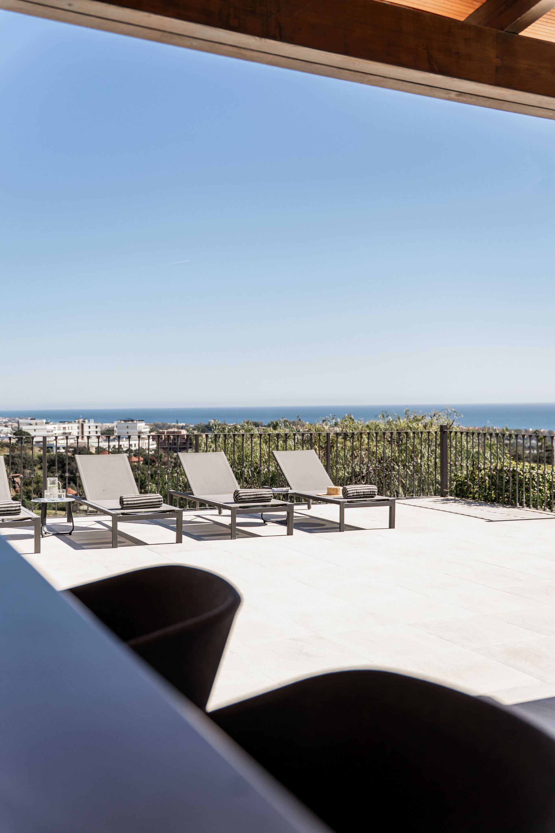 5 Bedroom Villa in Estepona - Photo 6
