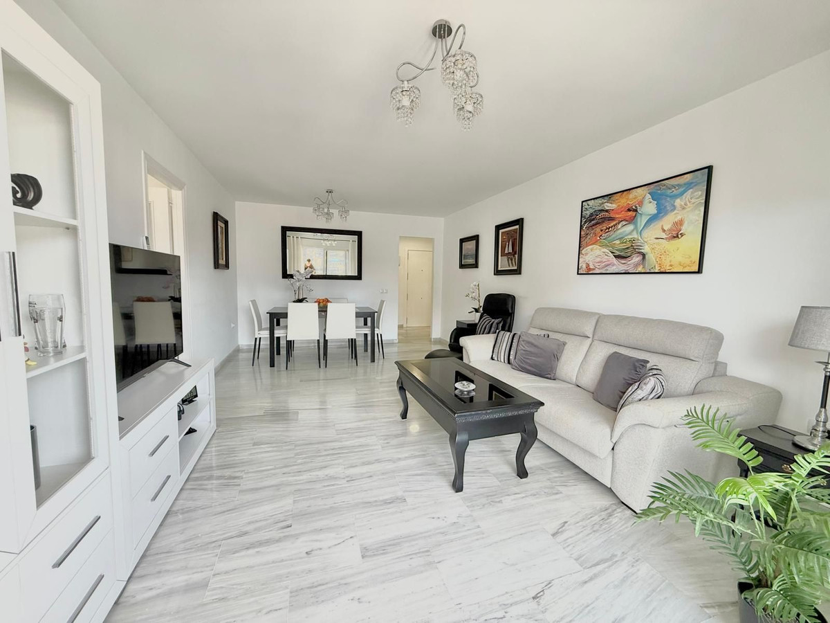 2 Bedroom Apartment in Fuengirola - Foto 8
