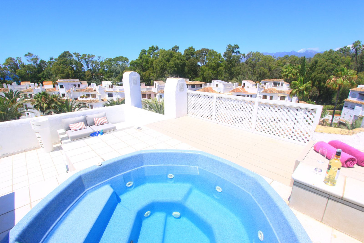 Apartamento com 5 quartos com piscina em Málaga, Espanha – Foto 9