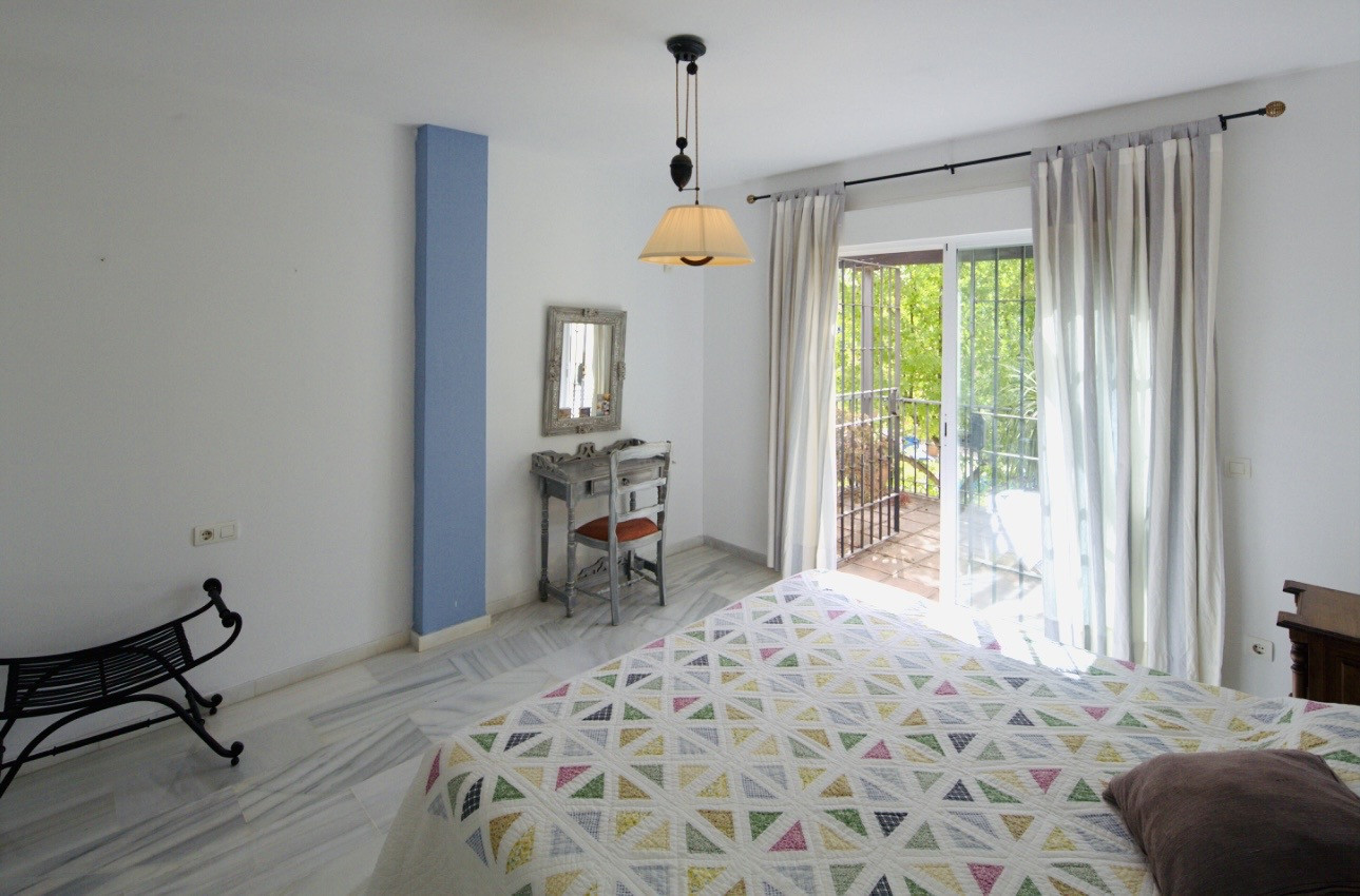 3 Bedroom Villa in Marbella - Photo 16