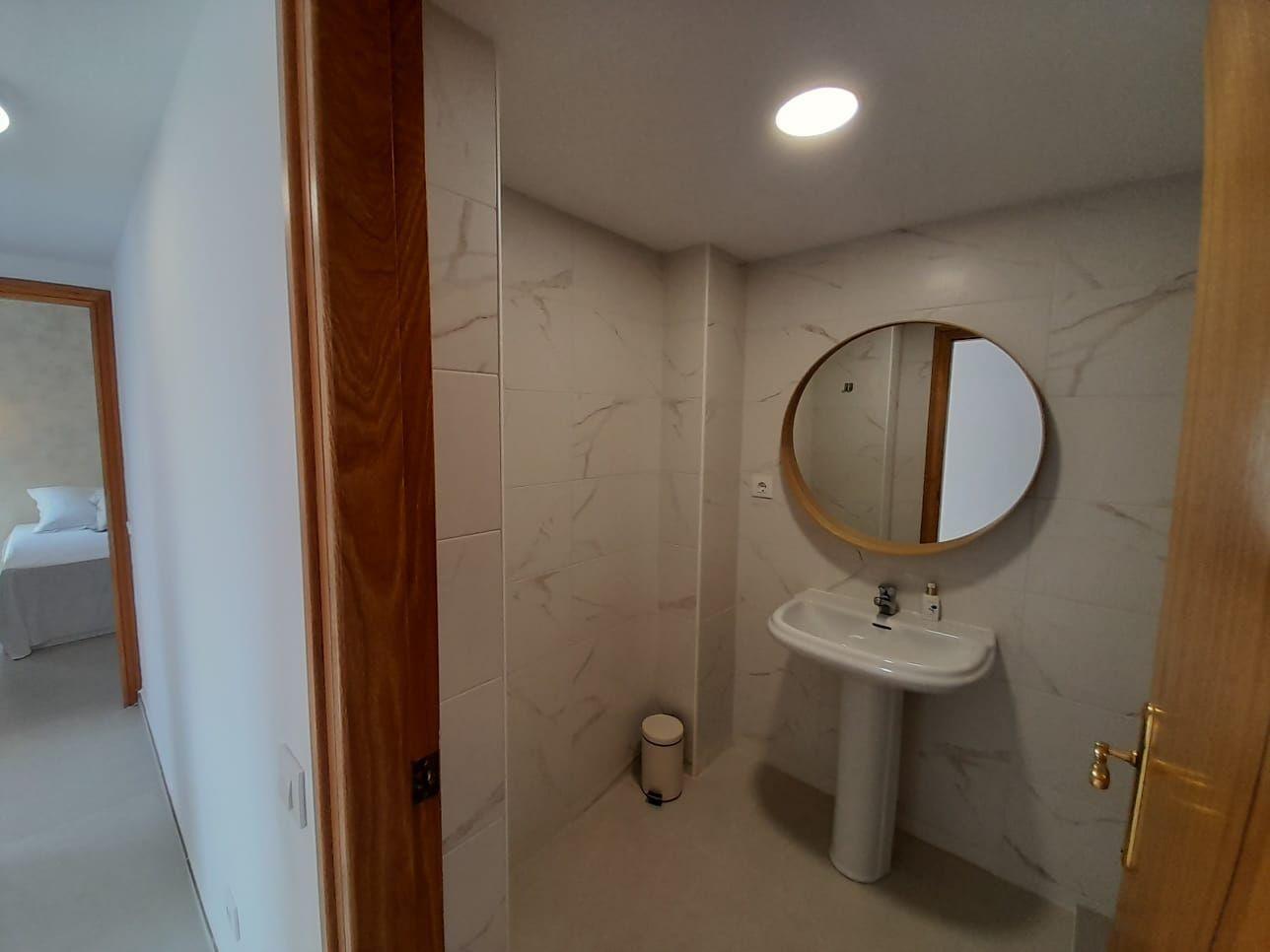 Piso de 4 dormitorios en Baleares – Foto 11