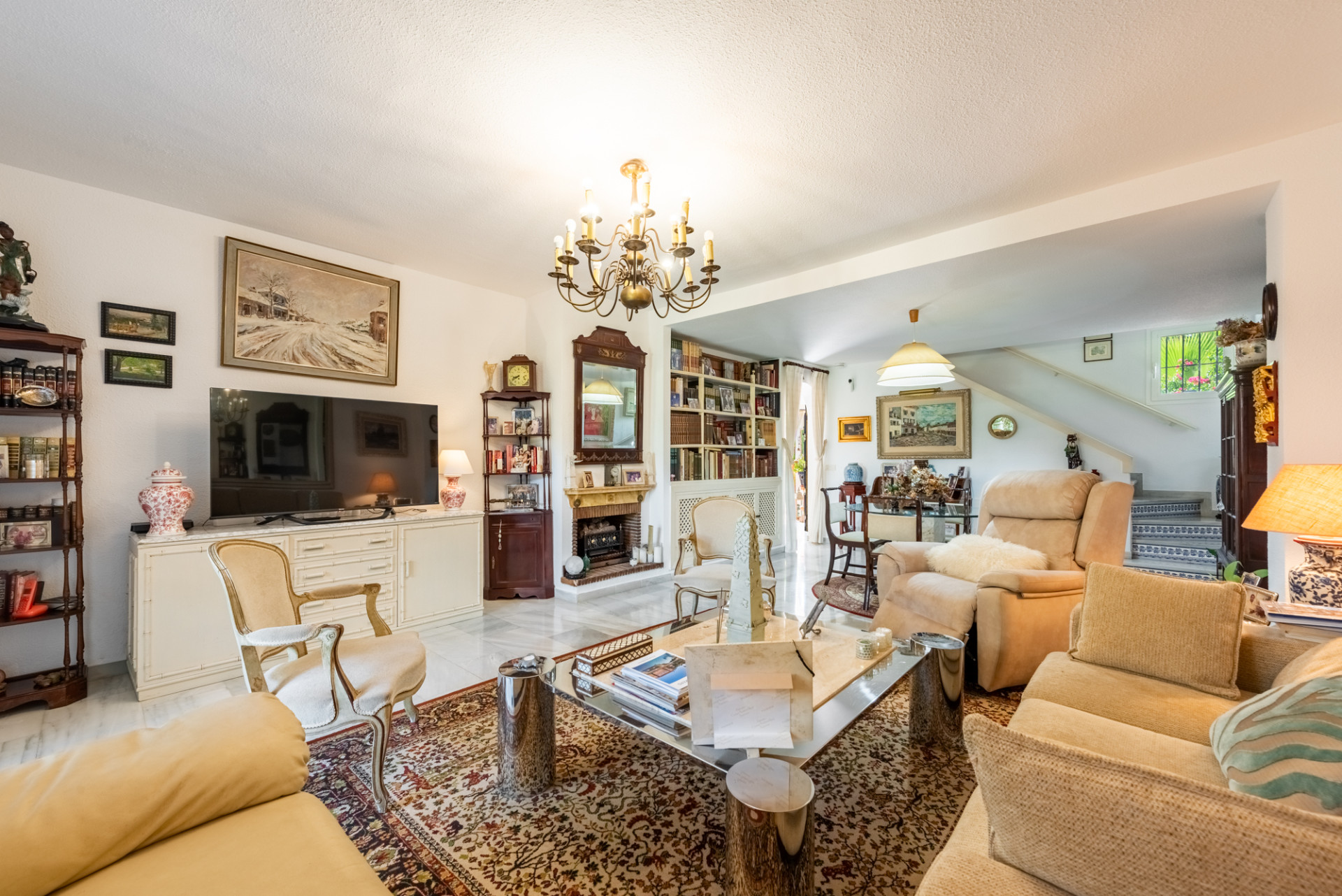 3 Bedroom Townhouse in Estepona - Photo 6