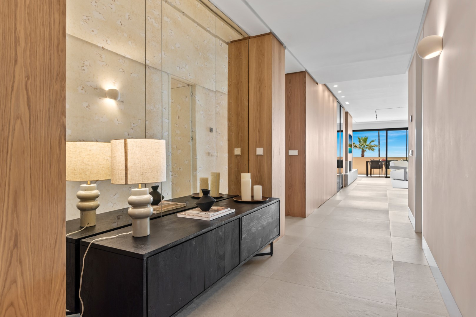 3 Bedroom Apartment in Estepona - Photo 8
