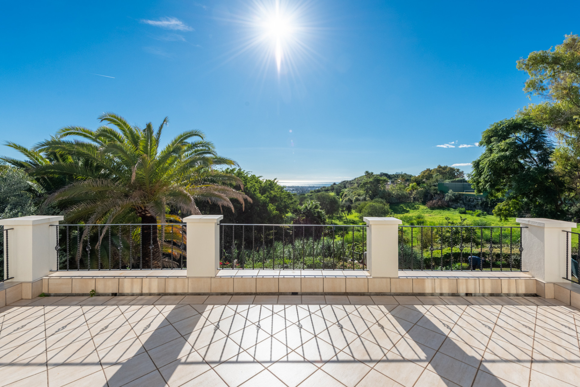 5 Bedroom Villa in Benahavís - Foto 17