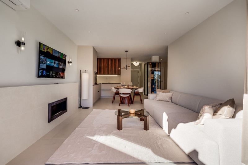 3 Bedroom Apartment in Benahavís - Photo 5