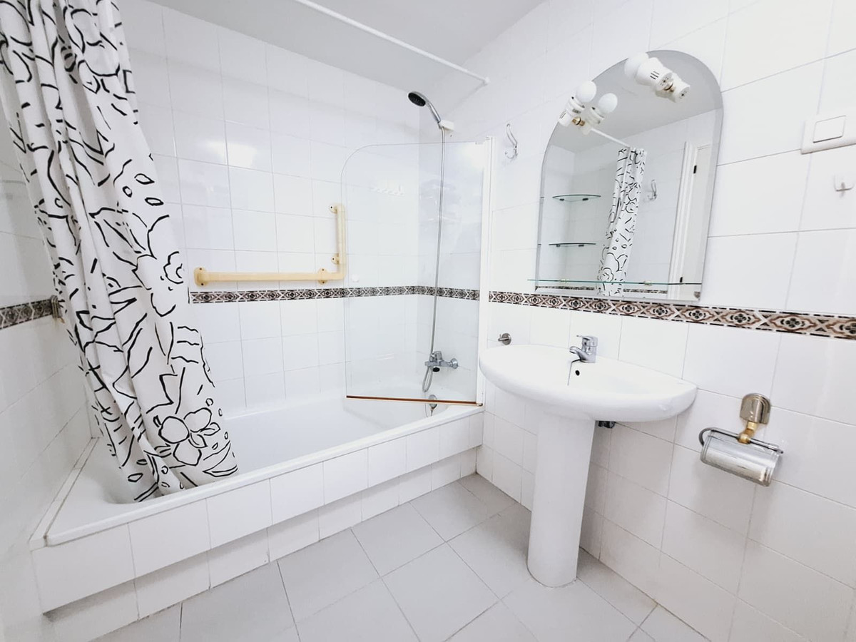 3 Bedroom Apartment in Fuengirola - Foto 17