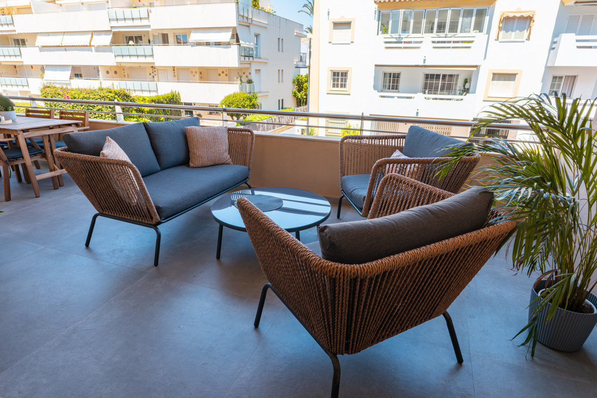 2 Bedroom Apartment in San Pedro de Alcántara - Фото 22