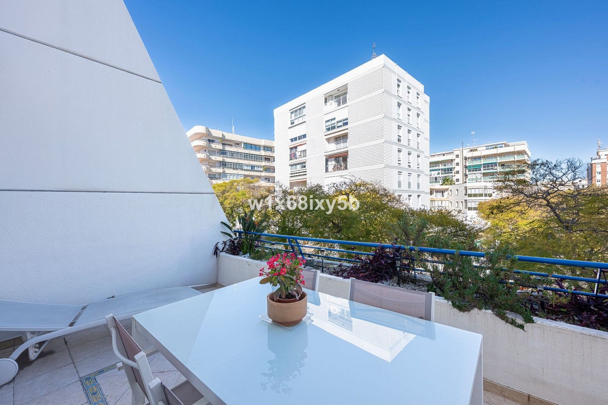 2 Bedroom Apartment in Marbella - Foto 20