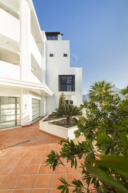 2 Bedroom Apartment in Casares - Photo 17
