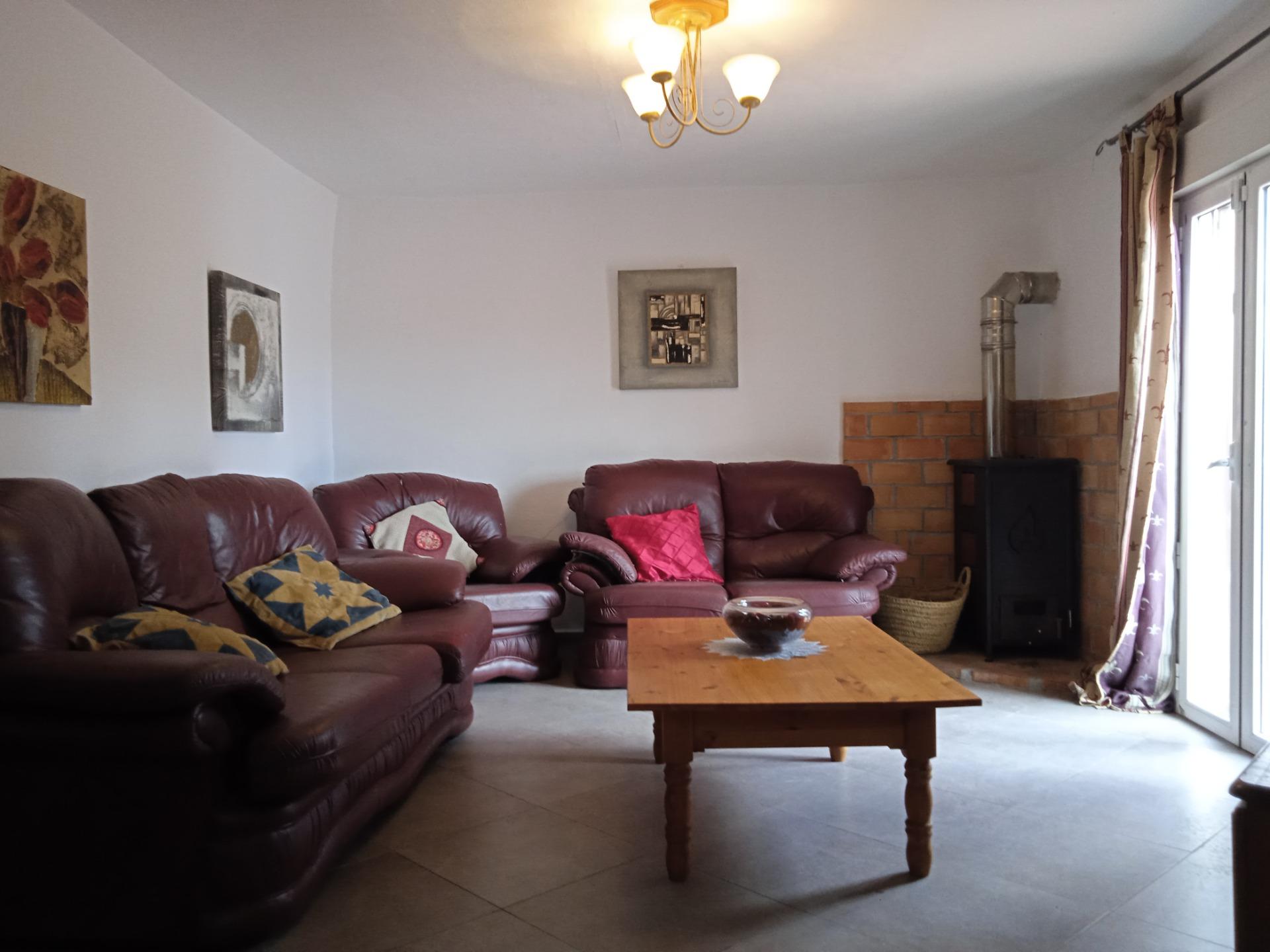 Chalet de 5 dormitorios con piscina en Granada – Foto 22