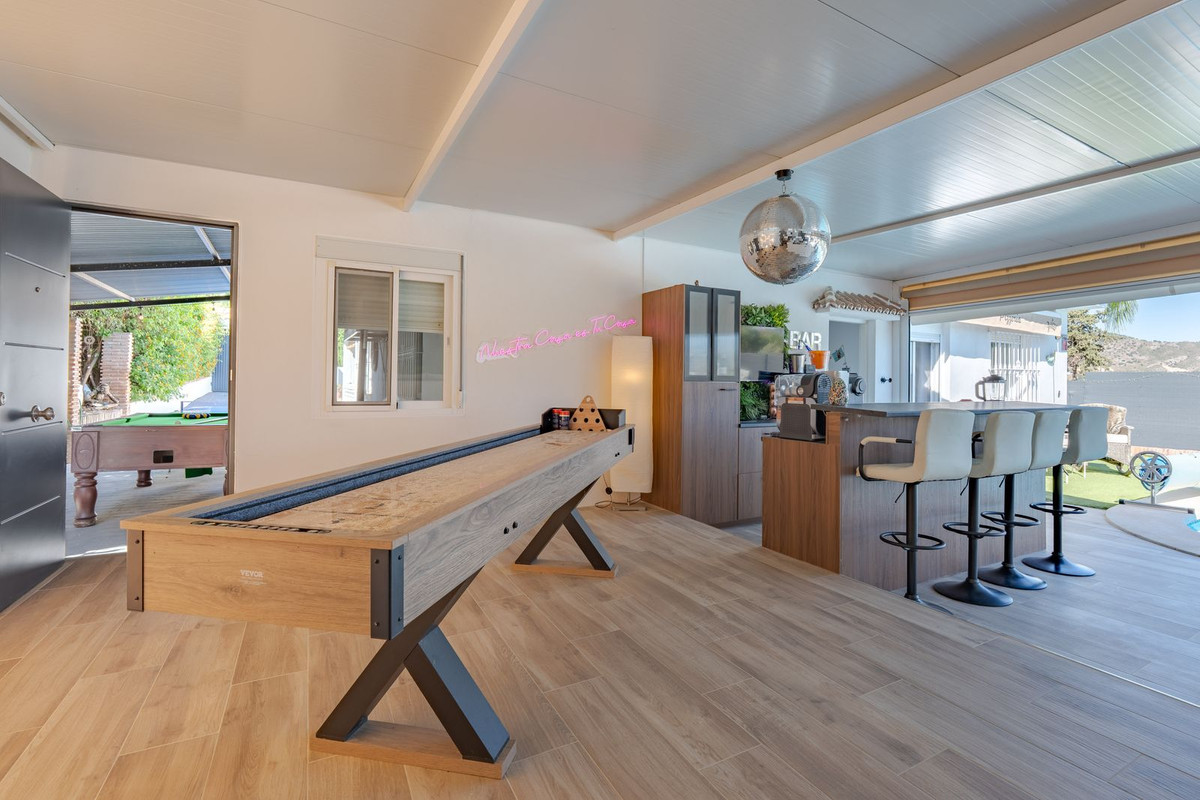 3 Bedroom Villa in Coín - Photo 18