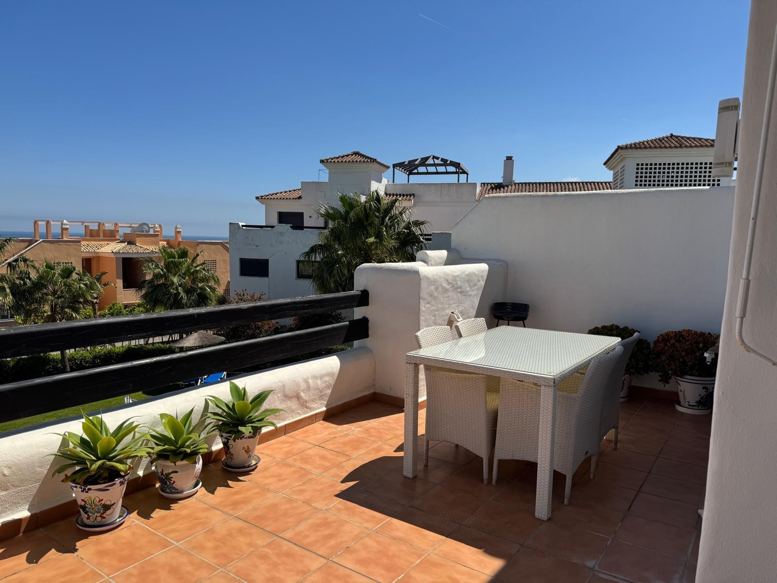 2 Bedroom Apartment in Casares - Photo 11
