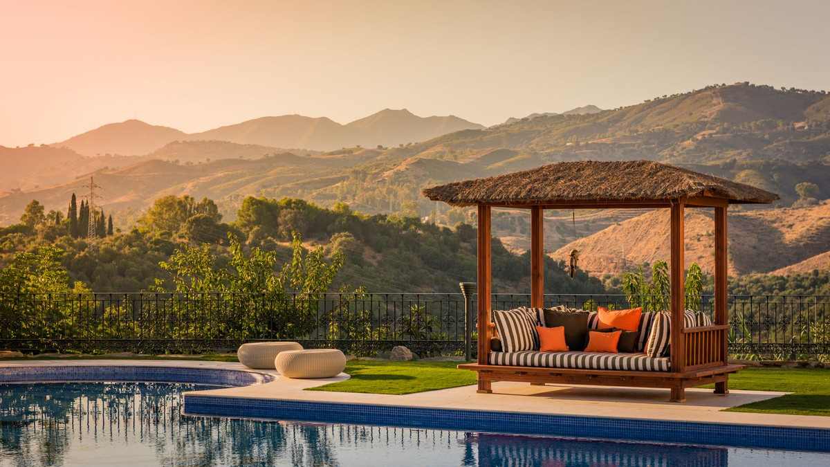 7 Bedroom Villa in Marbella - Photo 40