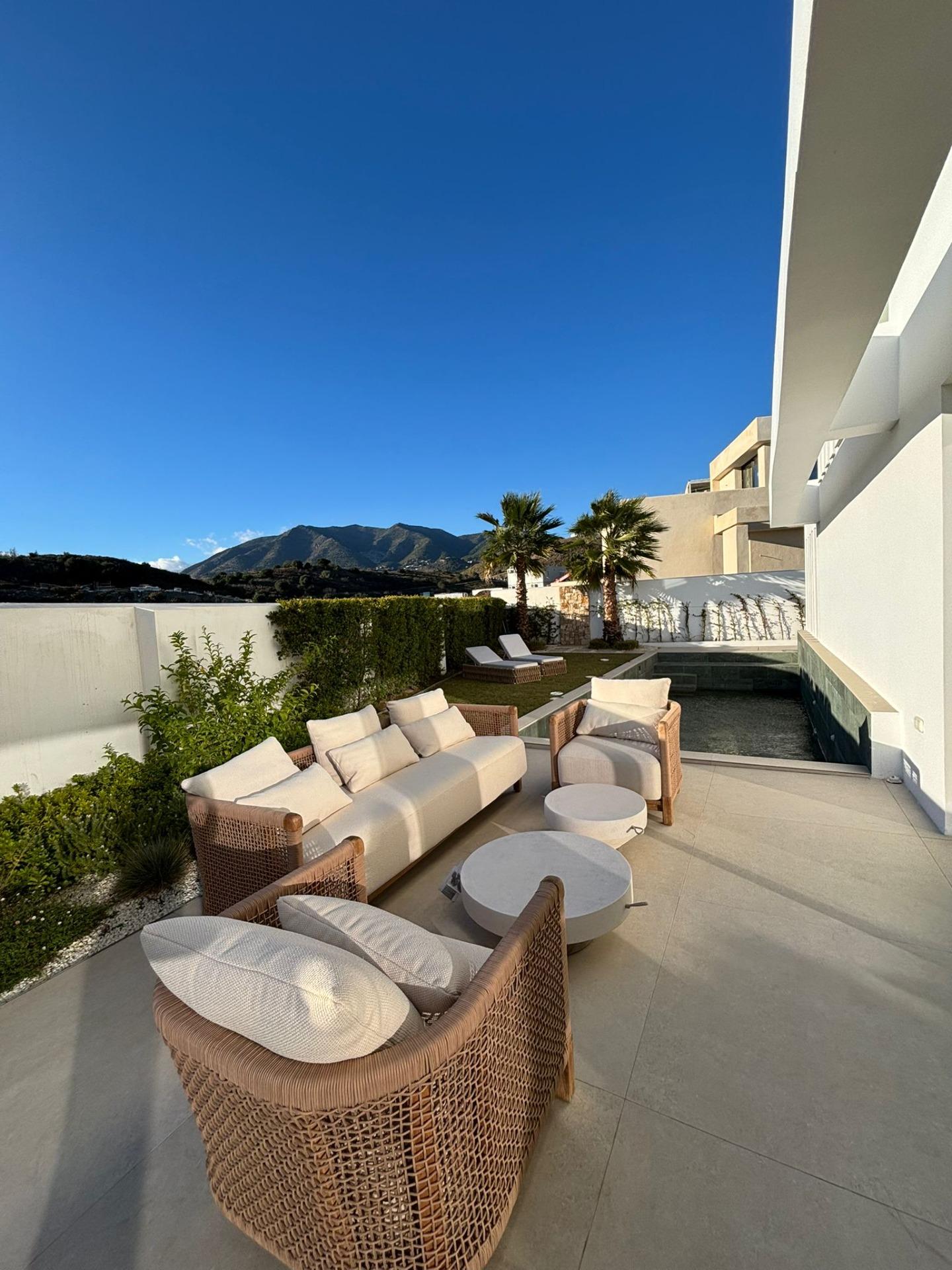 6 Bedroom Villa in Benalmádena - Foto 3