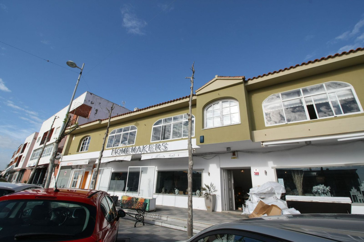 Locale commerciale a Cadice, Spagna – Foto 1