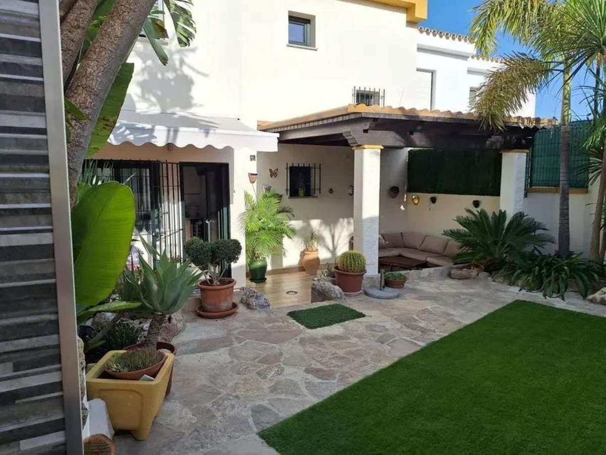 3 Bedroom Townhouse in Benalmádena