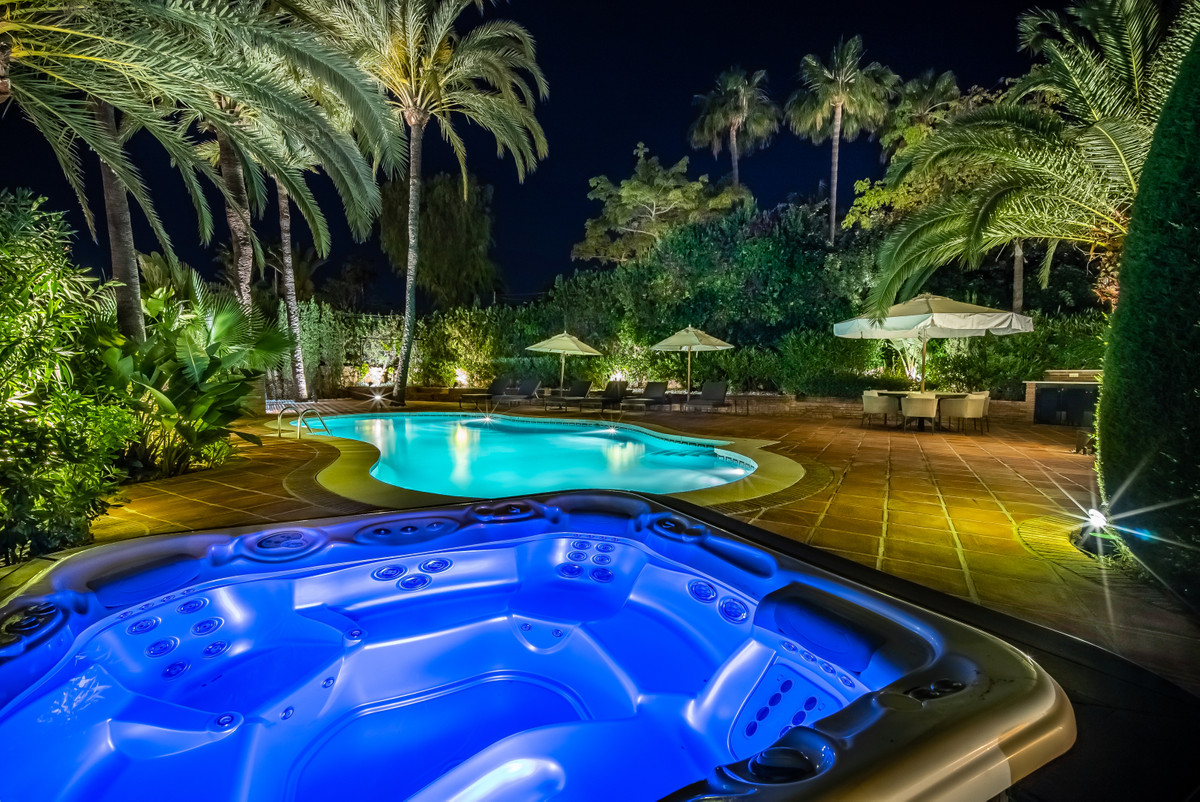 5 Bedroom Villa in Marbella - Foto 29