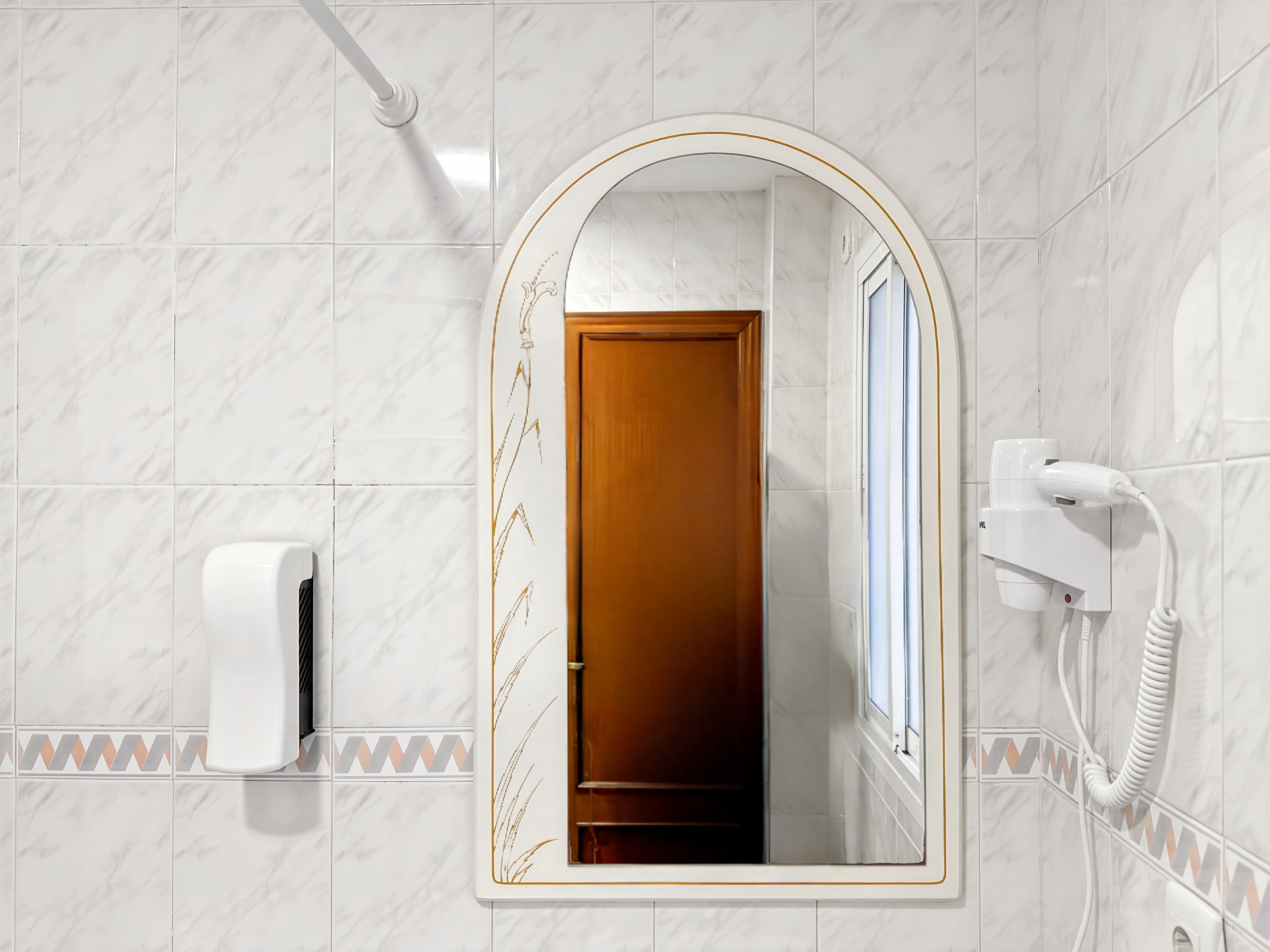 1 Bedroom Apartment in Málaga - Photo 38