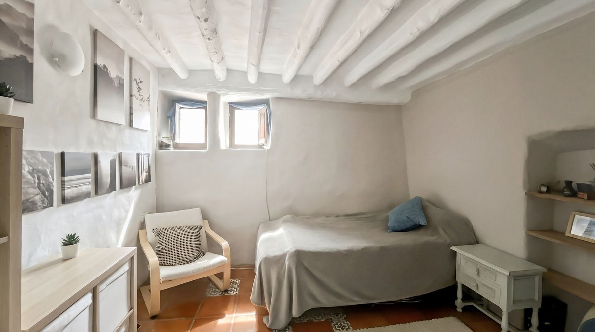 9 Bedroom Country house in Villanueva del Rosario - Photo 20