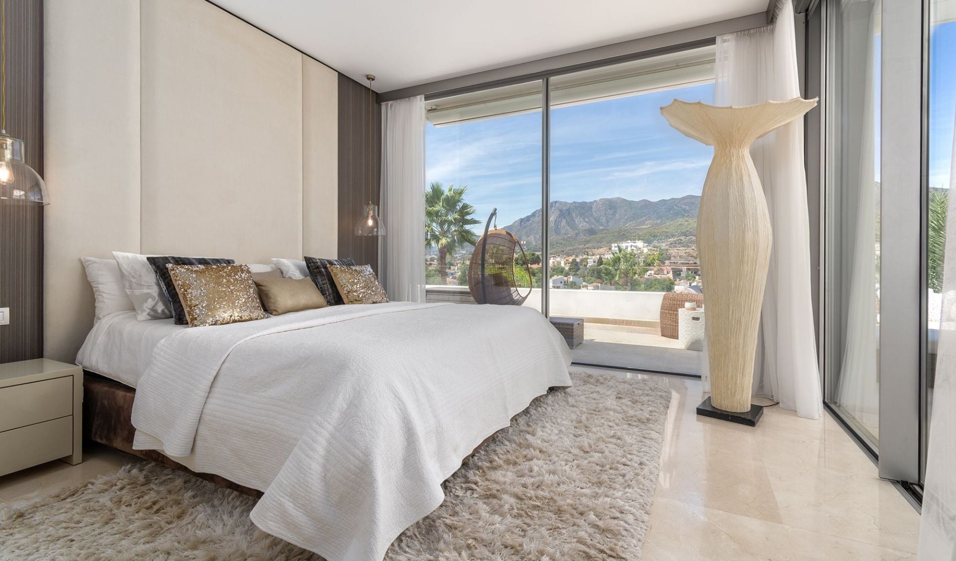 3 Bedroom Villa in Marbella - Photo 14