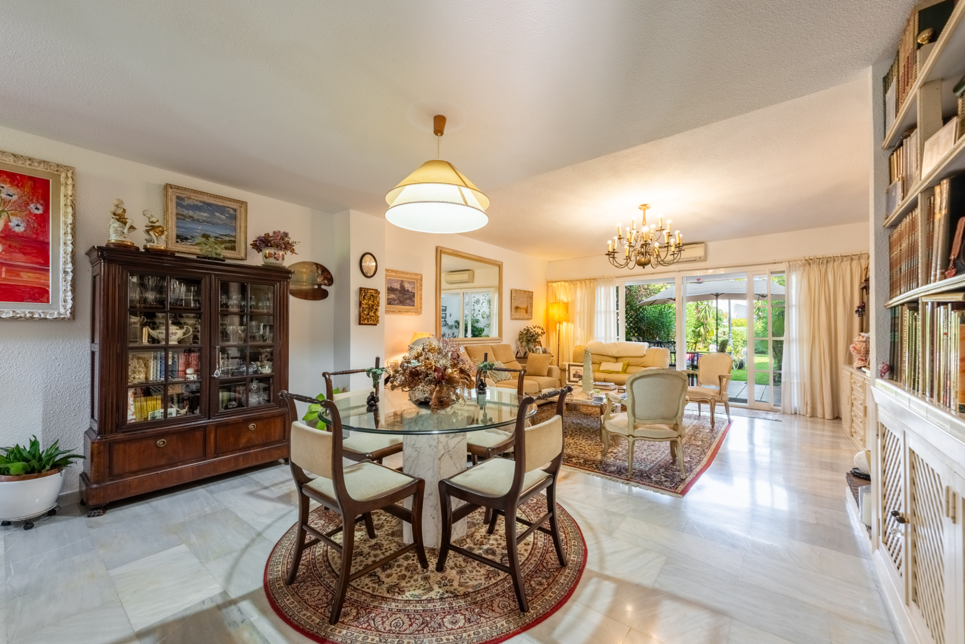 3 Bedroom Townhouse in Estepona - Photo 4