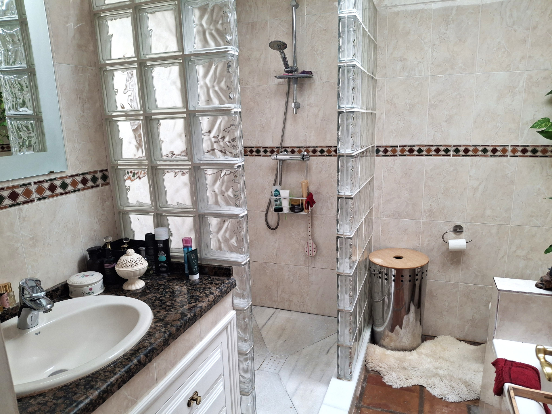 4 Bedroom Townhouse in La Alcaidesa - Photo 8
