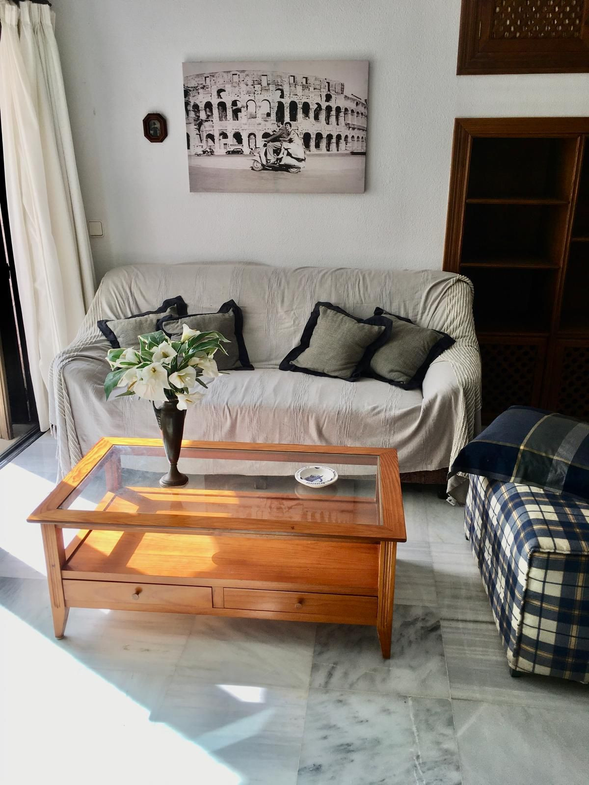 2 Bedroom Apartment in Marbella - Photo 9