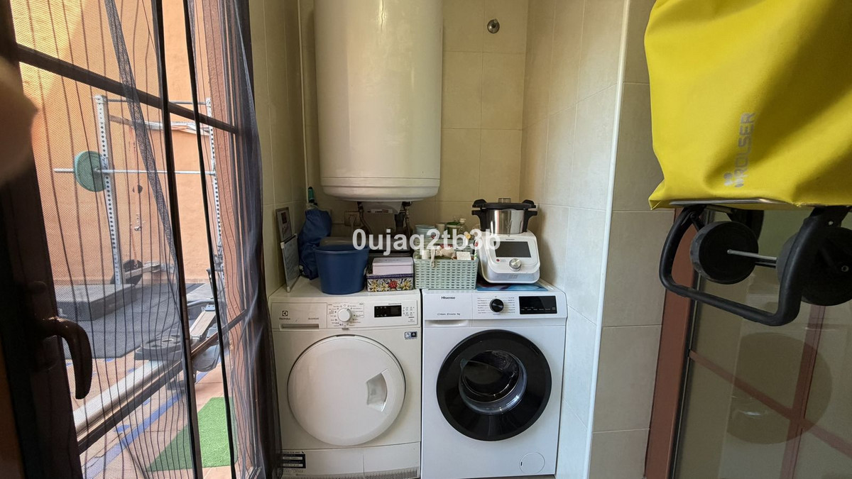 2 Bedroom Apartment in Benahavís - Foto 16