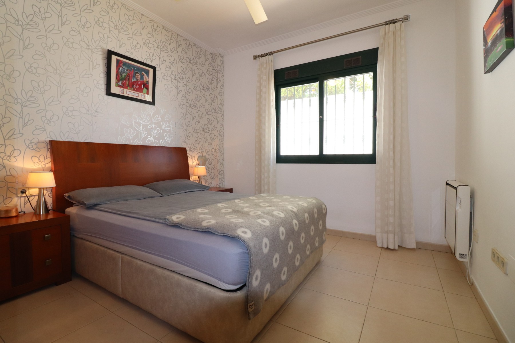 Moradia com 4 quartos com piscina em Alicante, Espanha – Foto 11