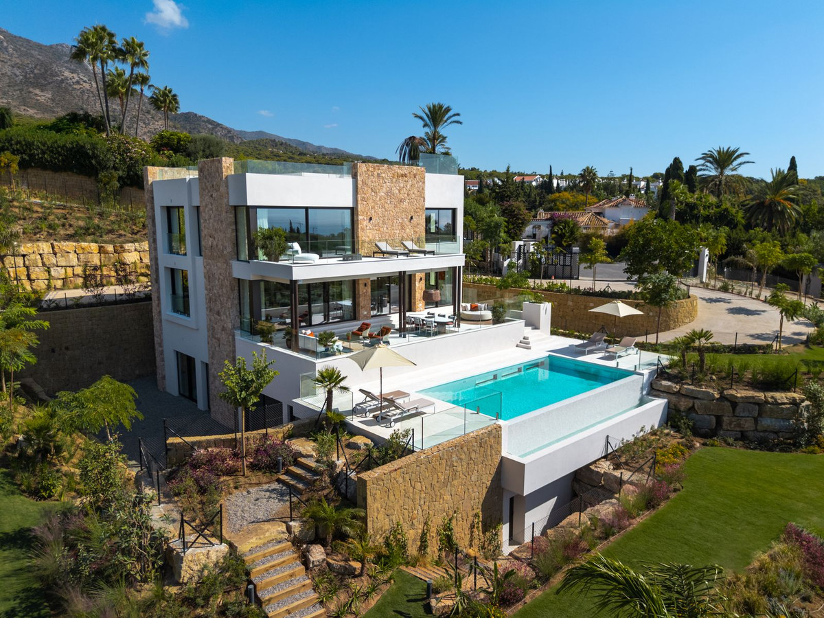 5 Bedroom Villa in Marbella - Фото 30