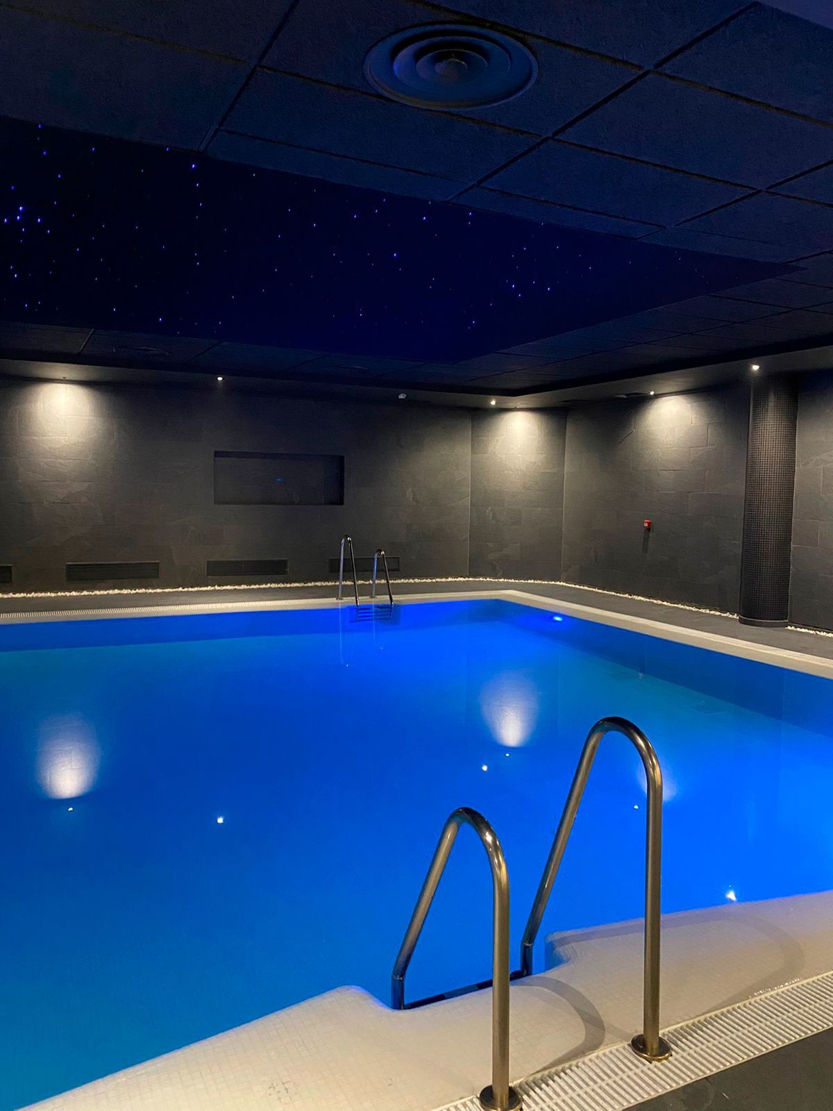1 Bedroom Apartment in Estepona - Foto 29