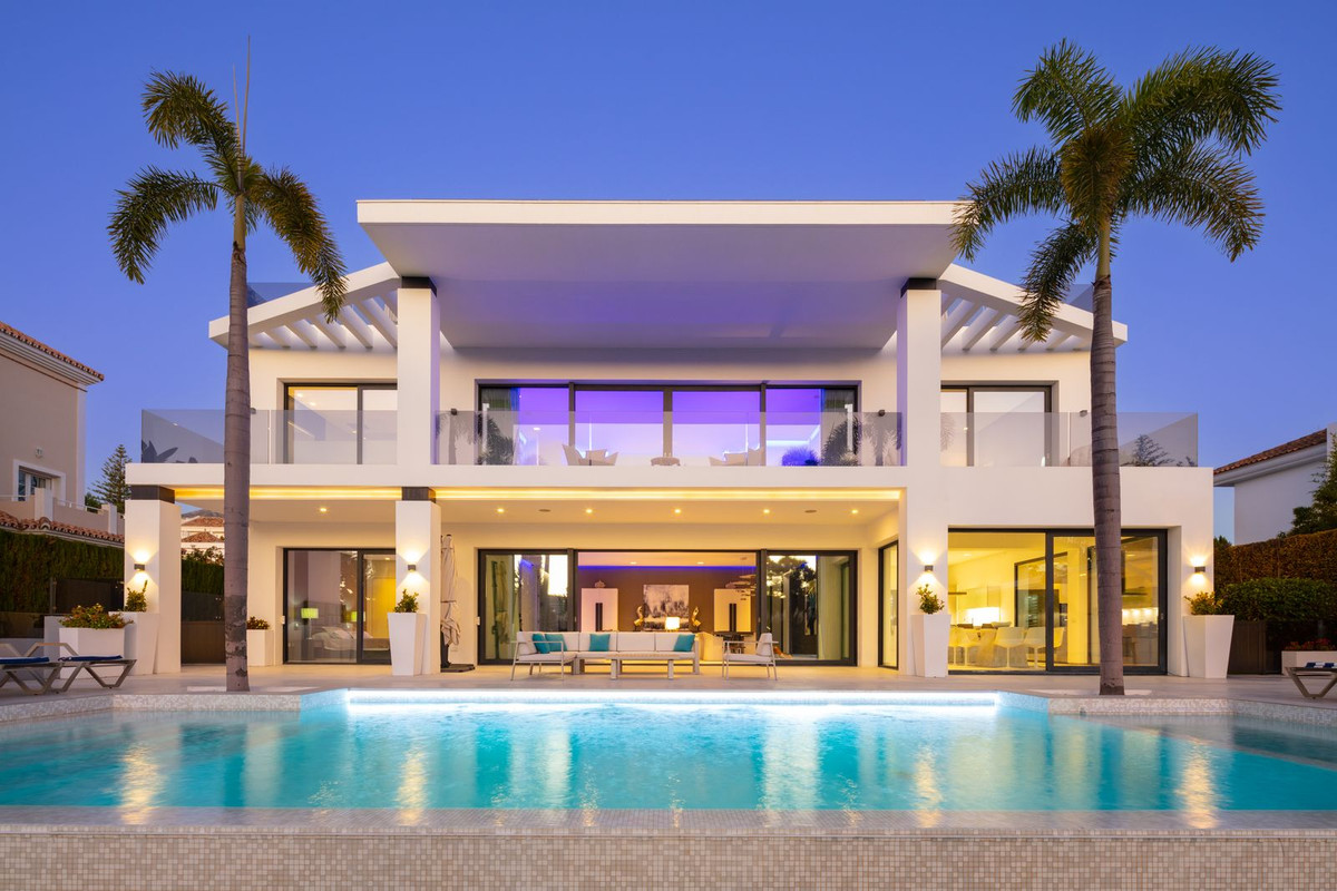 5 Bedroom Villa in Marbella - Foto 7