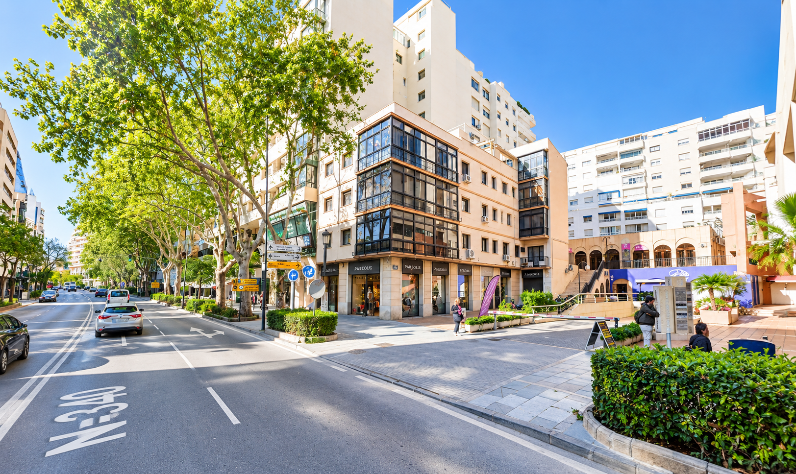 Local commercial à Malaga, Espagne – Photo 1