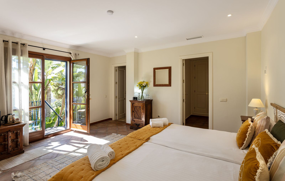 7 Bedroom Villa in Benahavís - Фото 20