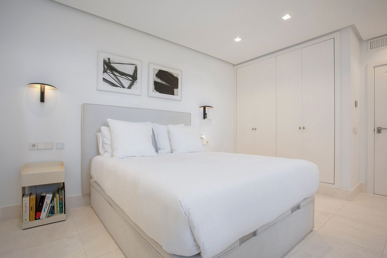 2 Bedroom Apartment in San Pedro de Alcántara - Photo 6
