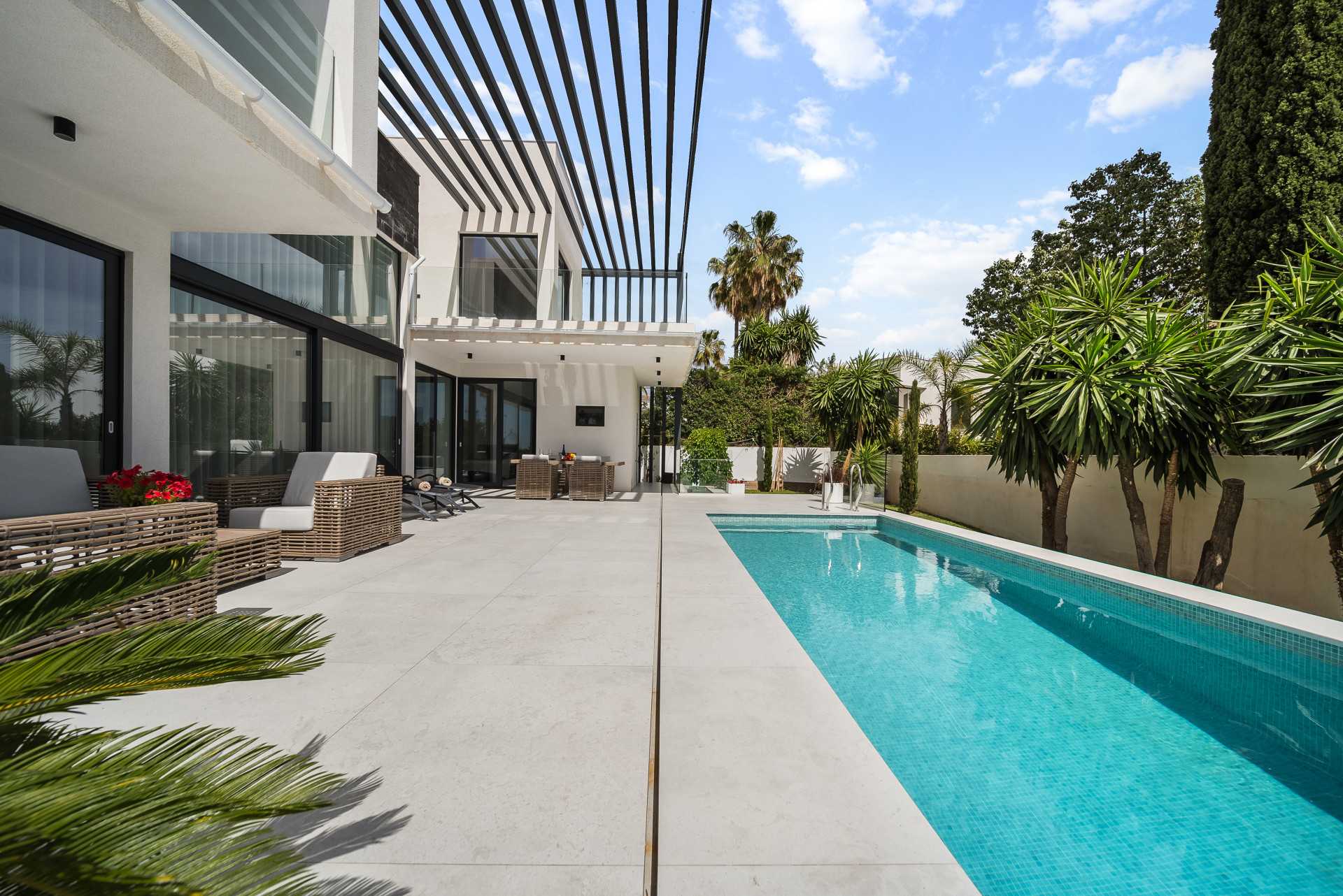 4 Bedroom Villa in Marbella - Photo 4