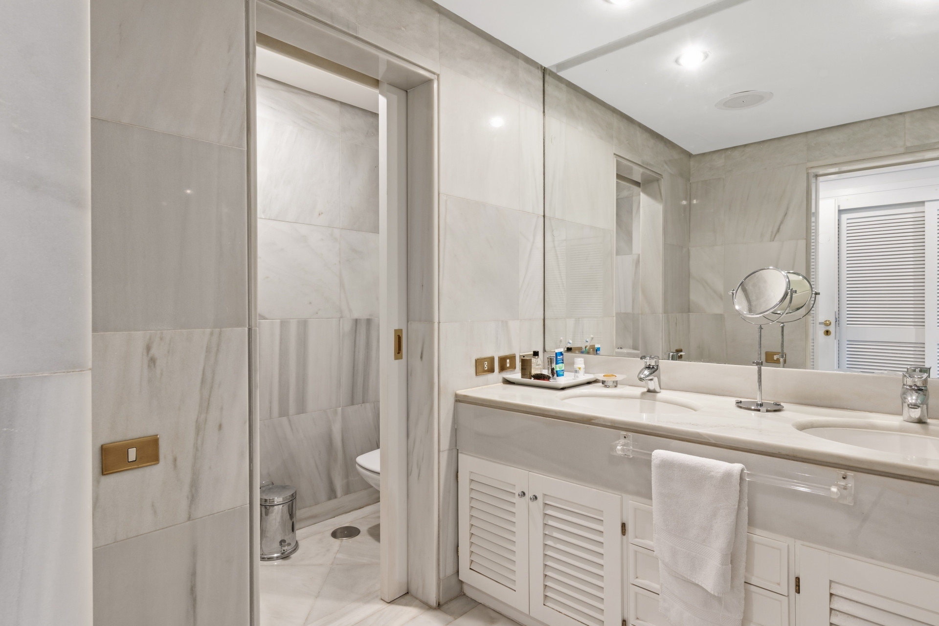 3 Bedroom Apartment in Marbella - Photo 18