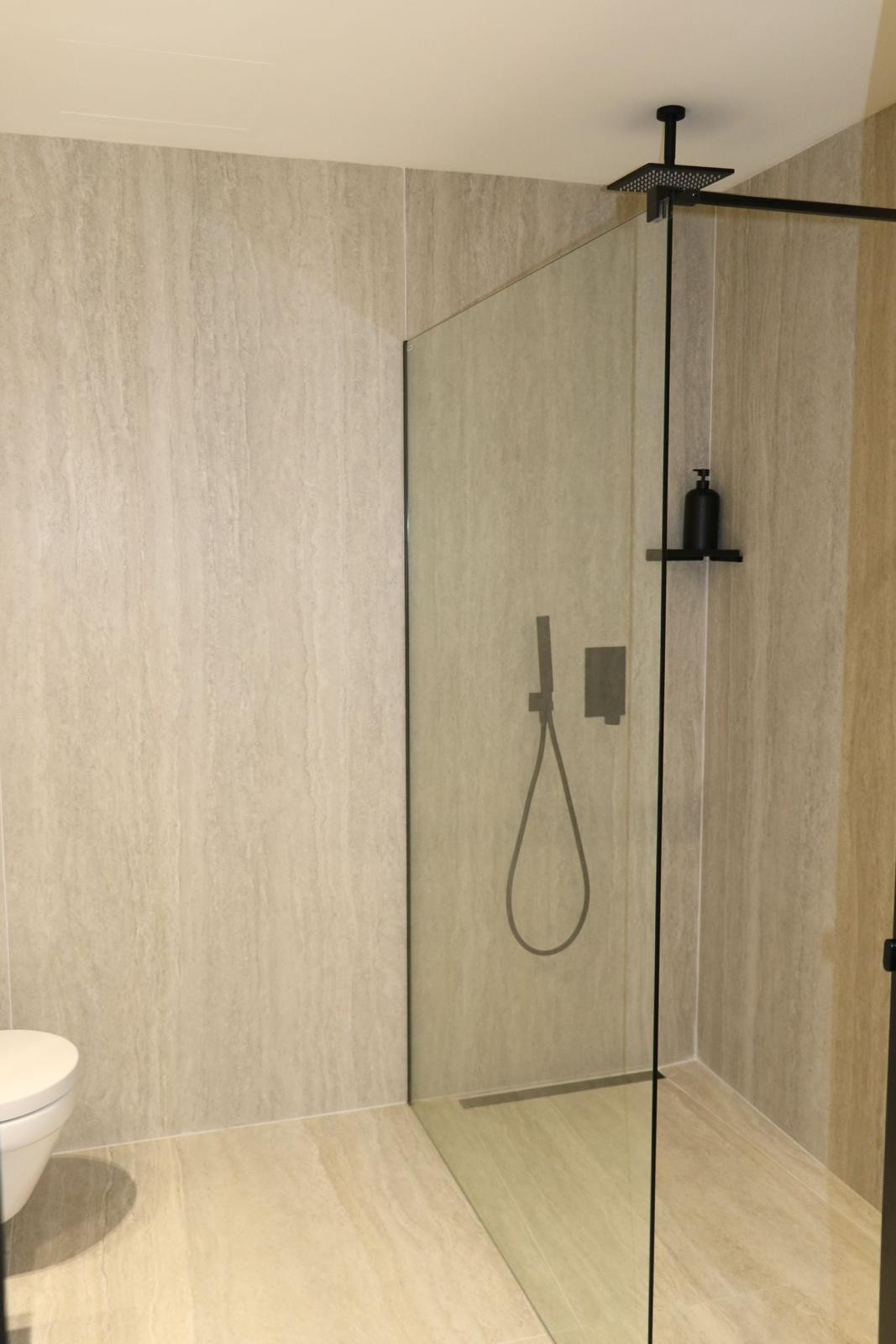3 Bedroom Apartment in Estepona - Foto 26