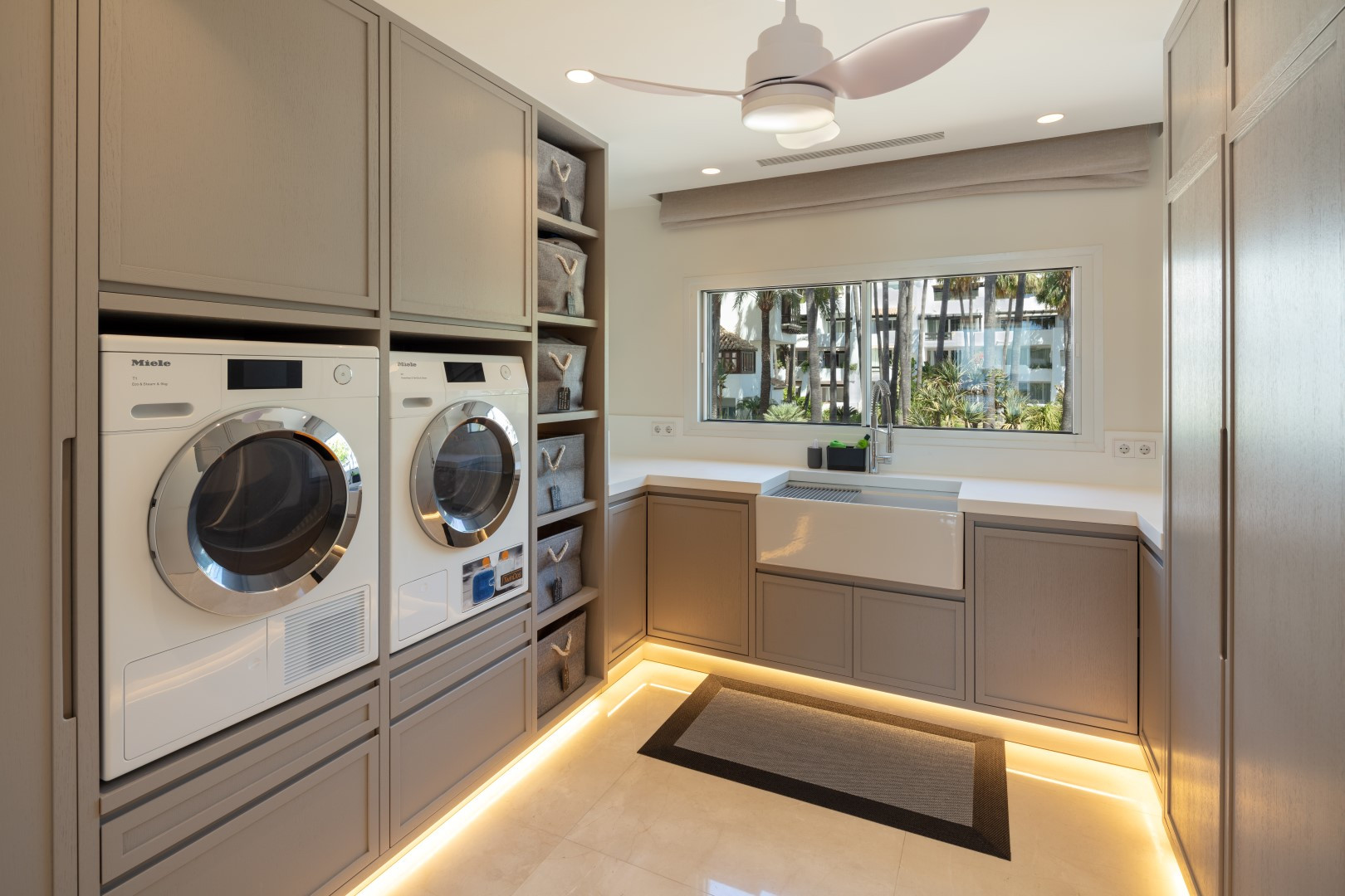 6 Bedroom Apartment in Marbella - Photo 8