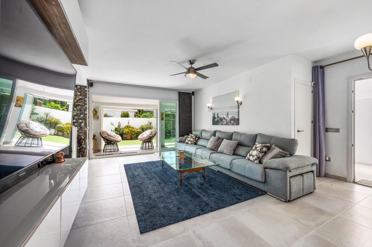 3 Bedroom Villa in Estepona - Фото 39