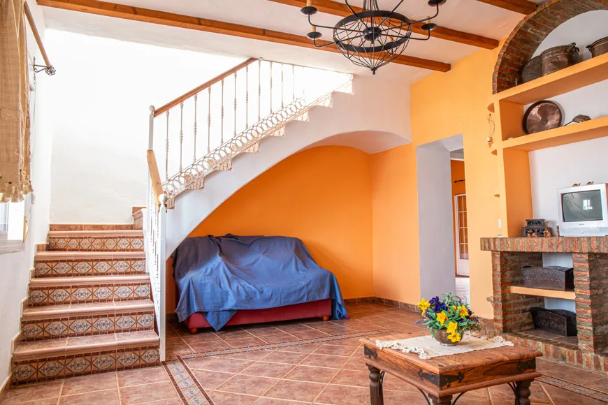 5 Bedroom Townhouse in Jimena de la Frontera - Photo 8