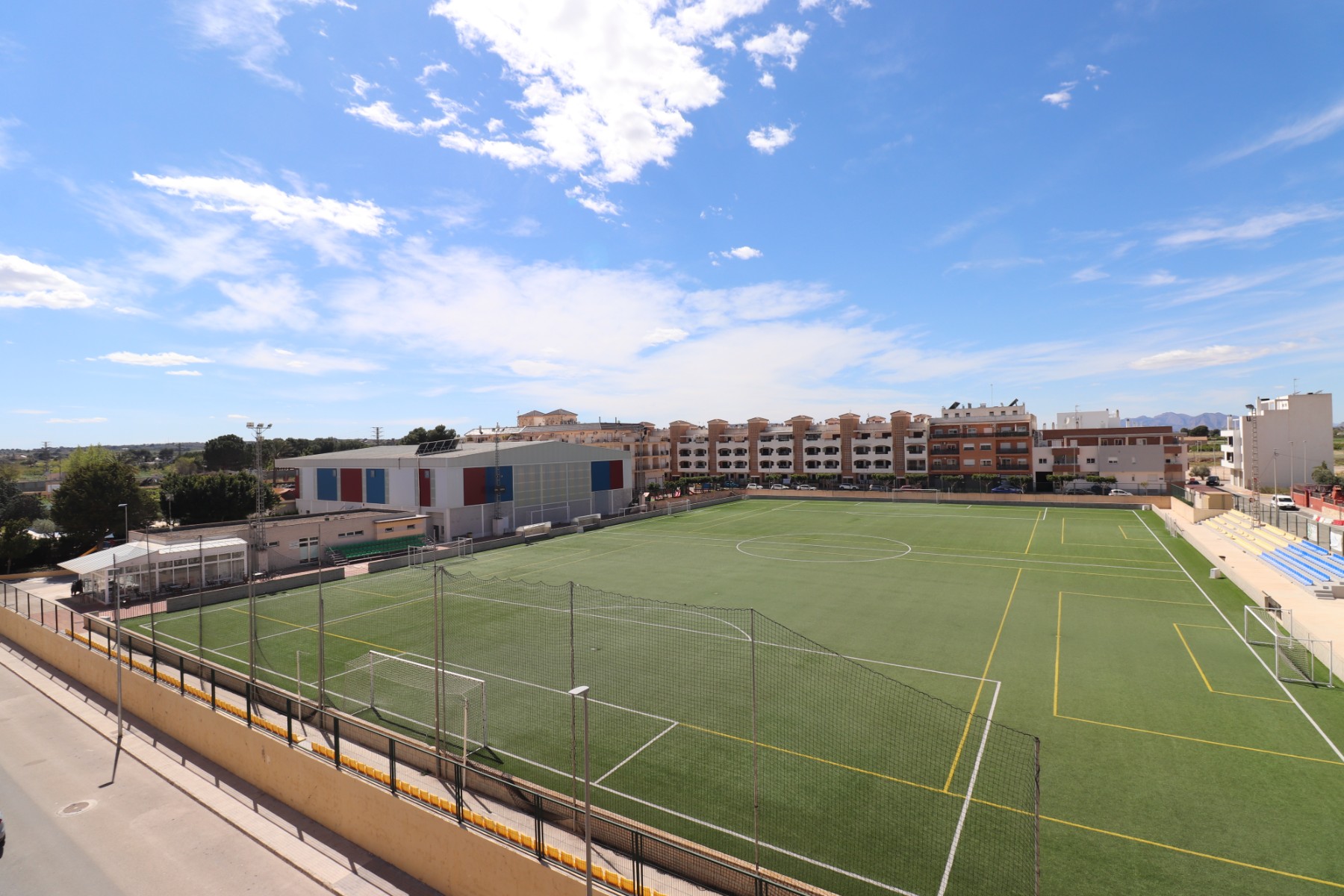Apartamento com 2 quartos com piscina em Alicante, Espanha – Foto 22