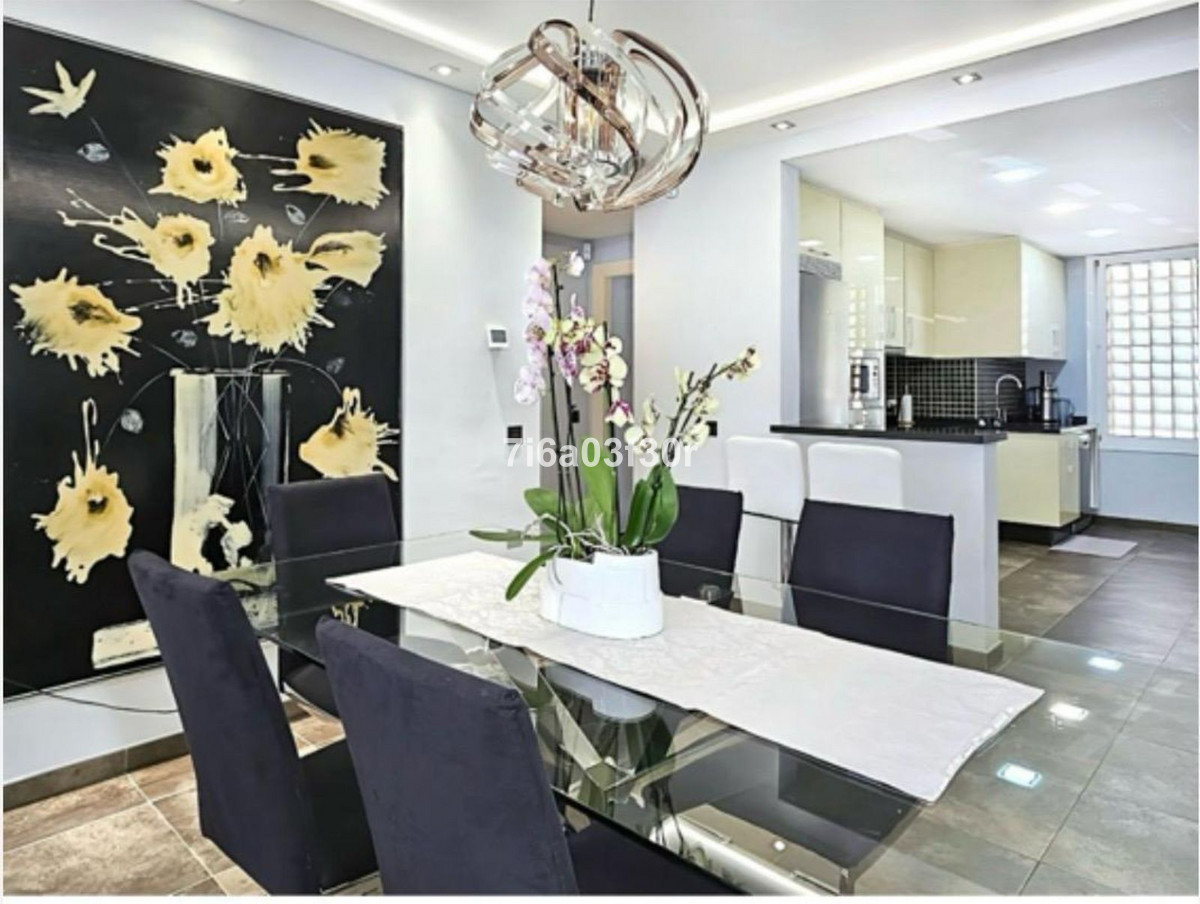 2 Bedroom Apartment in Estepona - Foto 11