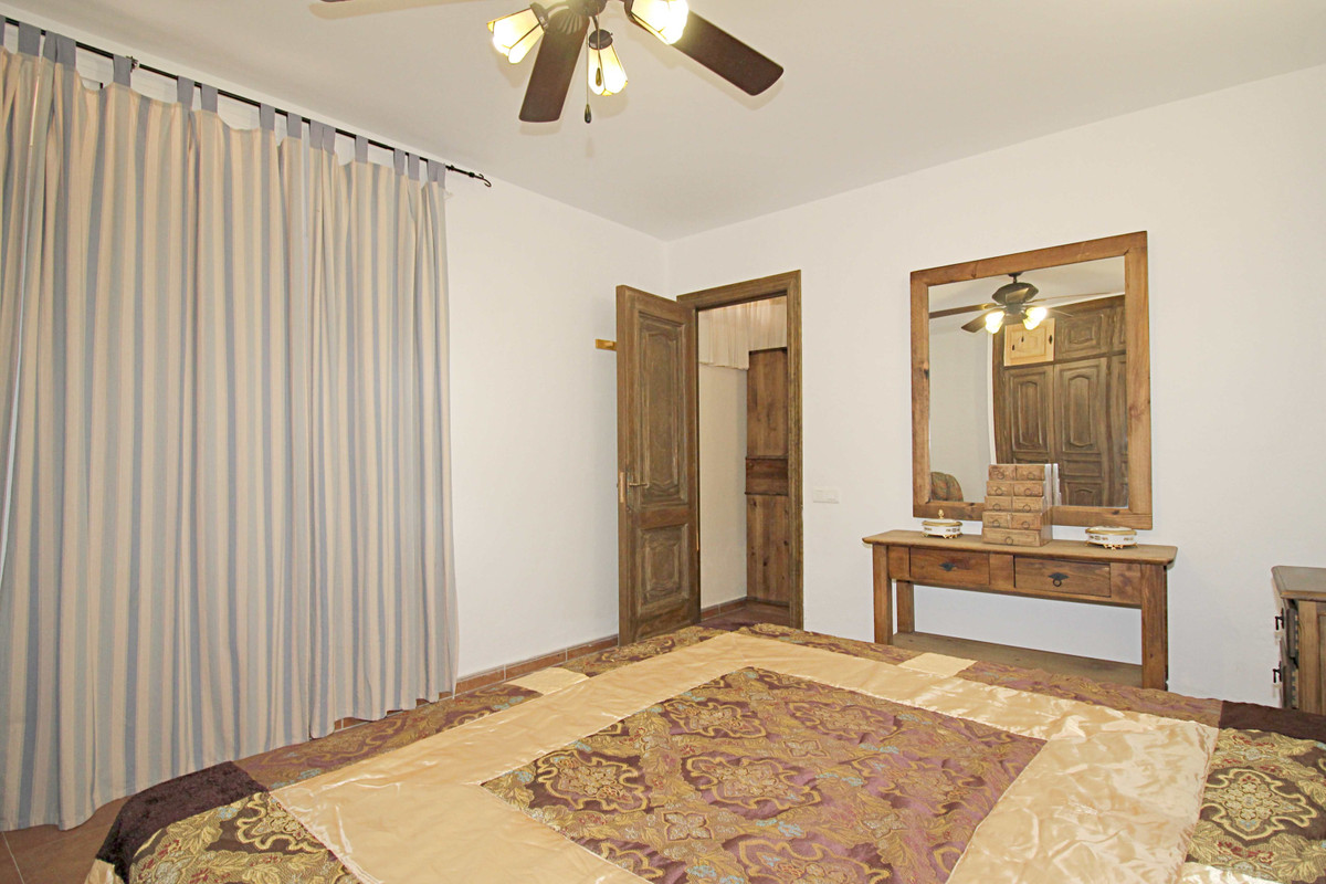 6 Bedroom Country house in Monda - Foto 31