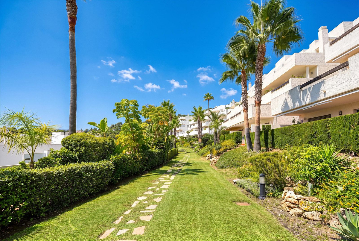3 Bedroom Apartment in Benahavís - Foto 26