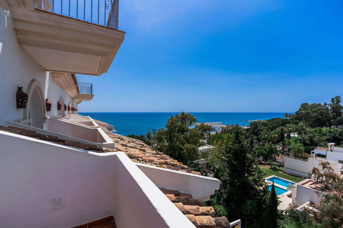 Piso de 3 dormitorios con piscina en Málaga – Foto 30