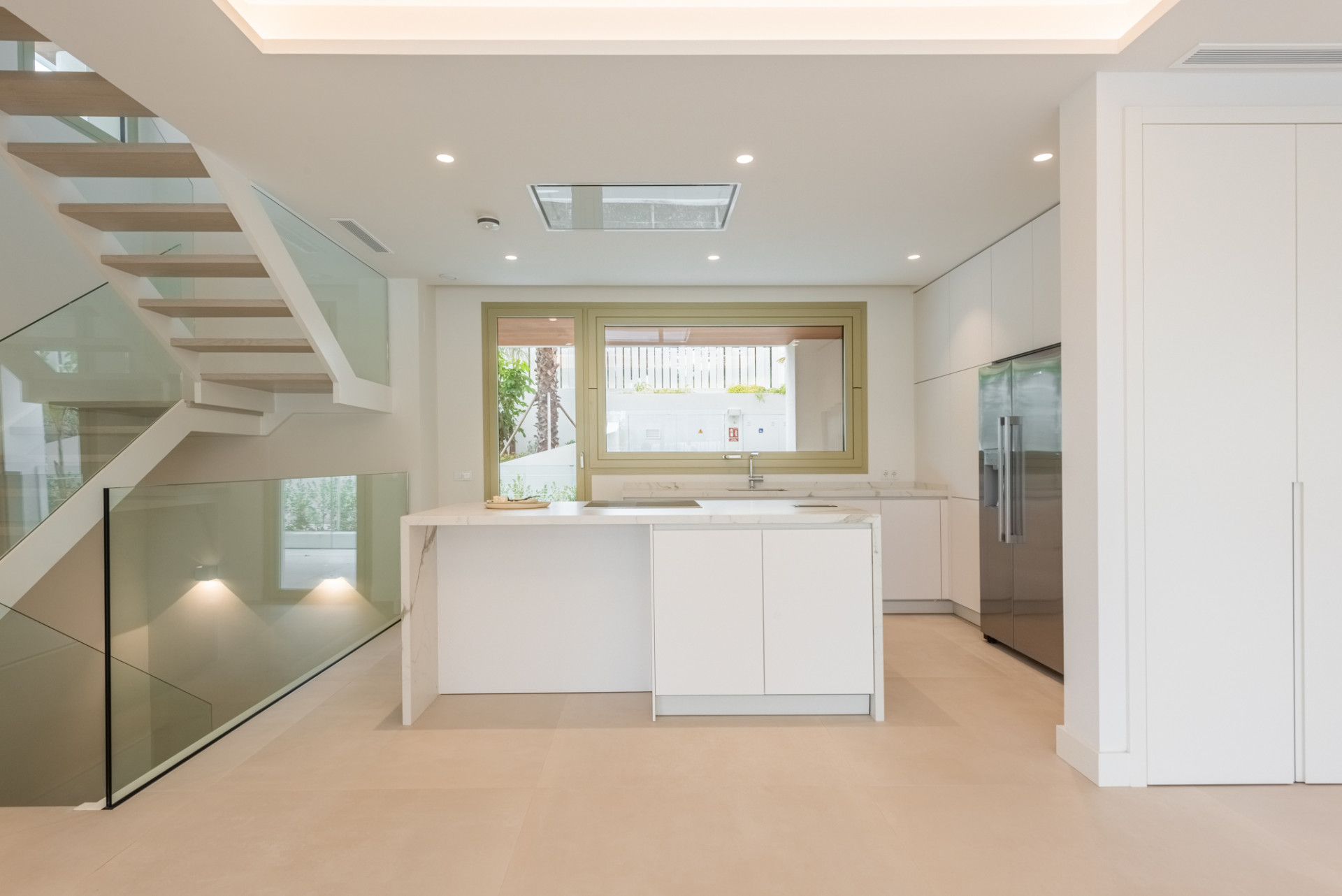 4 Bedroom Townhouse in Marbella - Photo 16