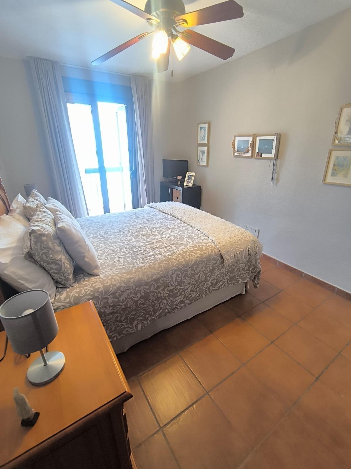 3 Bedroom Apartment in Fuengirola - Photo 14